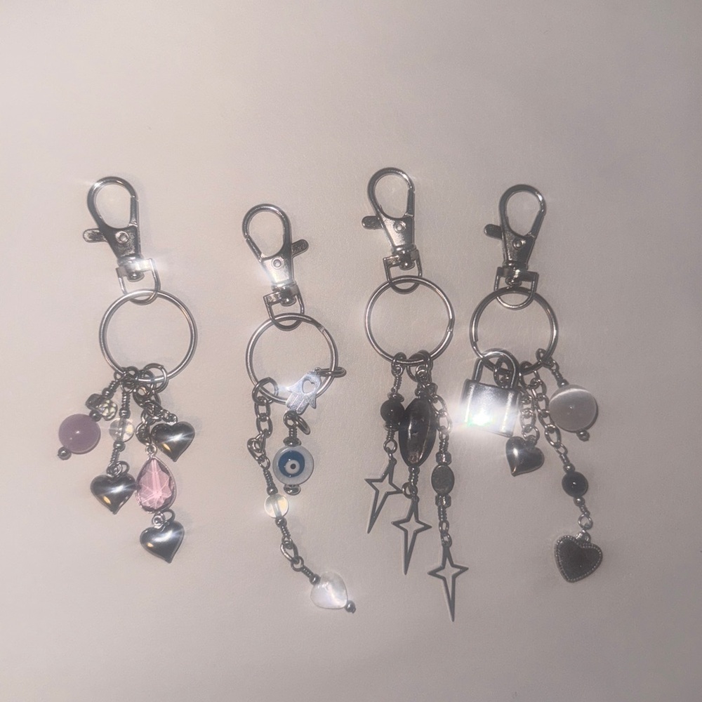 (1) Gemstone Keychain Bagcharm Charms - Handmade - Picture 3 of 5